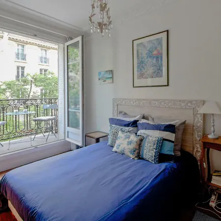 Hotel Welkeys - Felix Faure Parigi